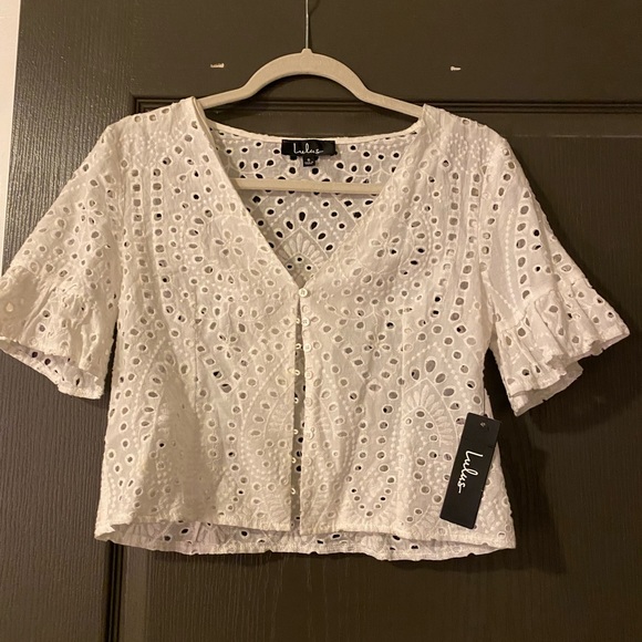 Lulus “daily charm” white eyelet crop top - NWT - Picture 3 of 4